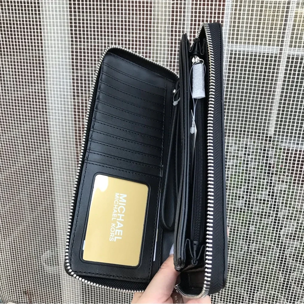Michael Kors backpack and wallet - Picture 12 of 15